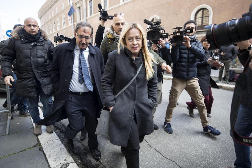Ignazio La Russa e Giorgia Meloni entrano a Palazzo Grazioli per il vertice del Centrodestra.