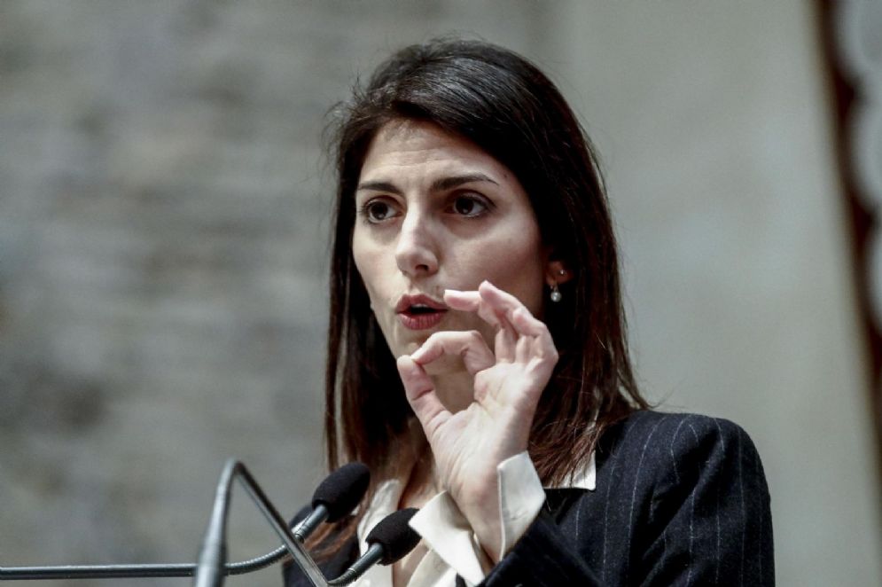 La sindaca di Roma Virginia Raggi ha annunciato la prima caccia al tesoro incentrata sulla raccolta differenziata