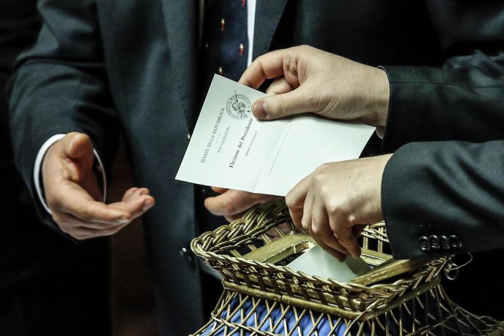 Un momento delle votazioni a palazzo Madama.