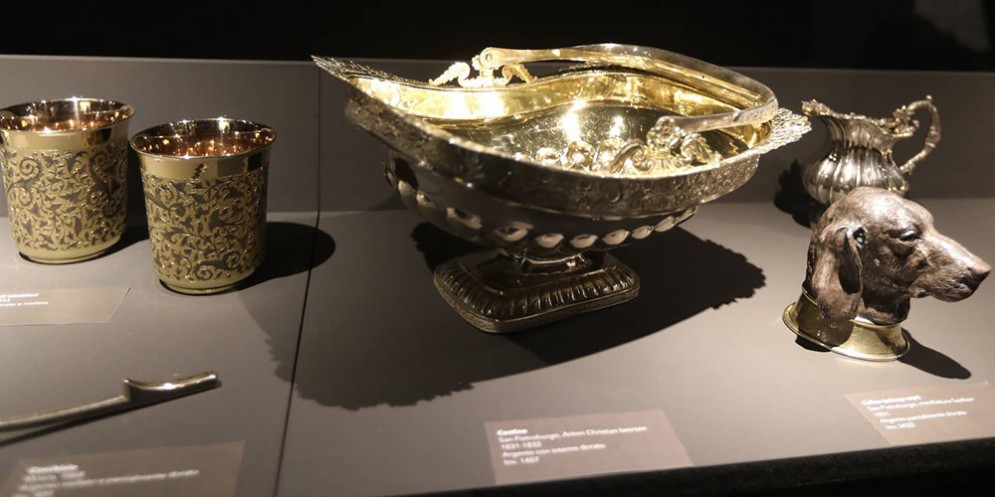 "L'eredità russa dei conti Coronini" in mostra. 133 pregiati pezzi tra gioielli, argenti e arredi