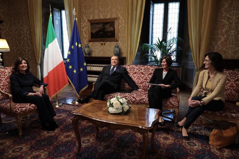 La presidente Maria Elisabetta Casellati con la delegazione di Forza Italia.