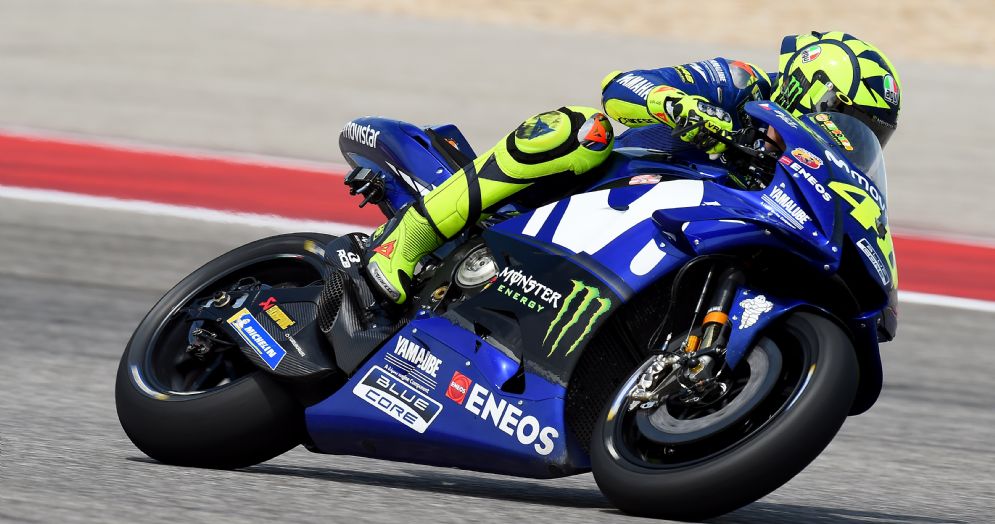 Valentino Rossi in pista con la Yamaha