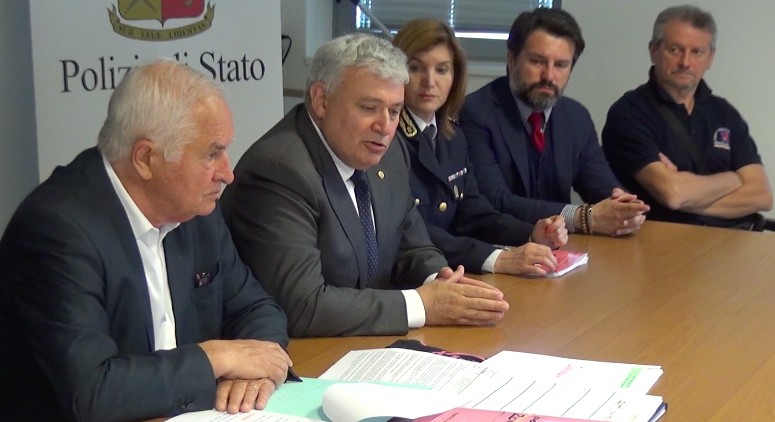 Sicurezza verso lo Zoncolan: gli appassionati saranno controllati con i metal detector