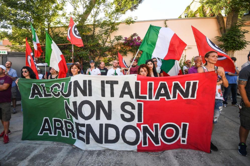 Noi con Salvini e Casapound, corteo a Civitavecchia