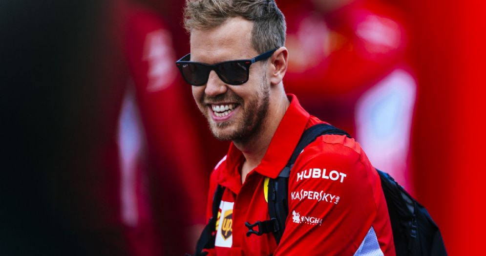 Sebastian Vettel nel paddock di Montreal