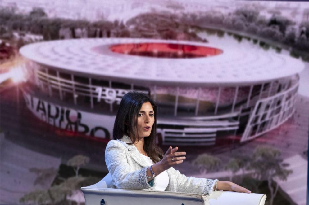 Virginia Raggi negli studi di Porta a Porta