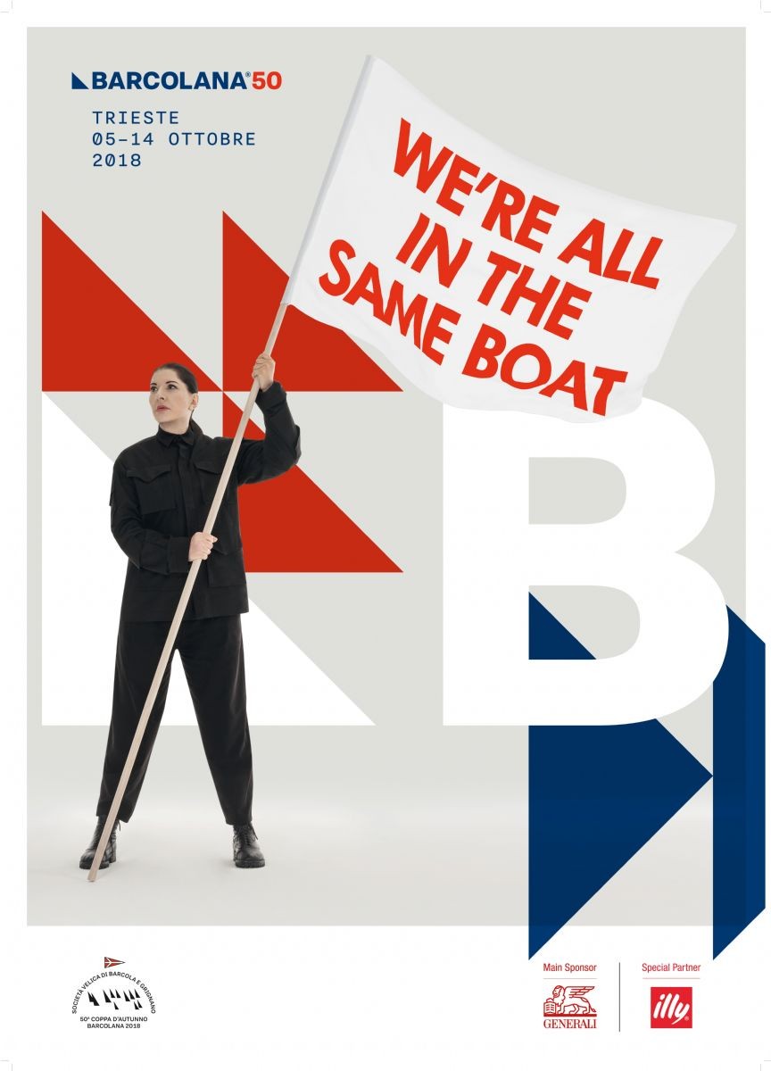 Barcolana: Marina Abramovič firma poster della 50^ regata