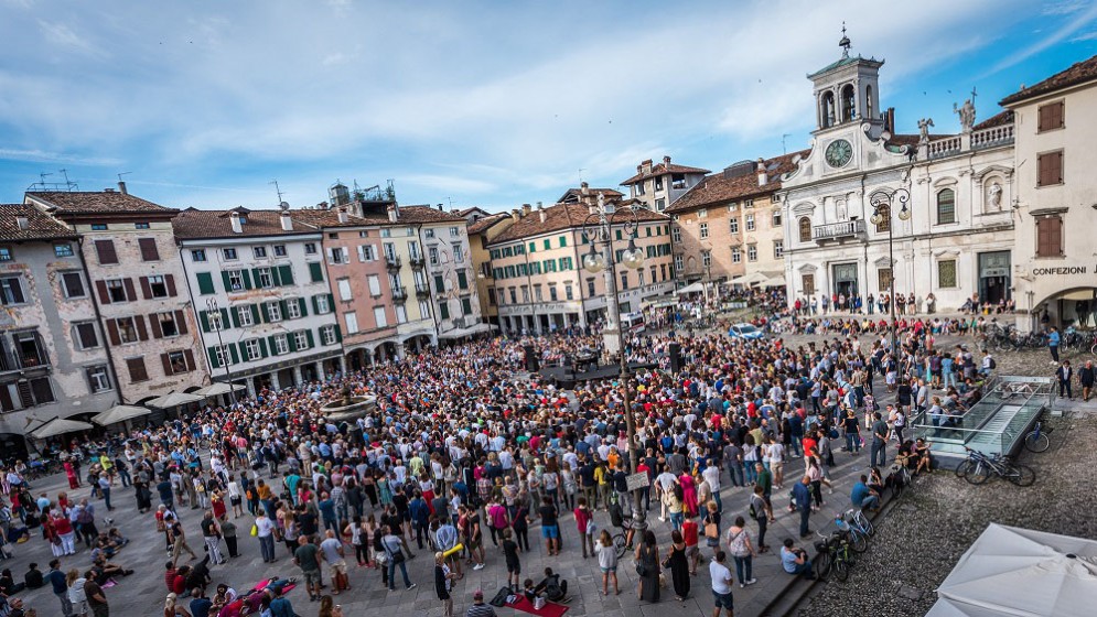 Concerto del risveglio, Locatelli incanta davanti a più di 2.000 persone