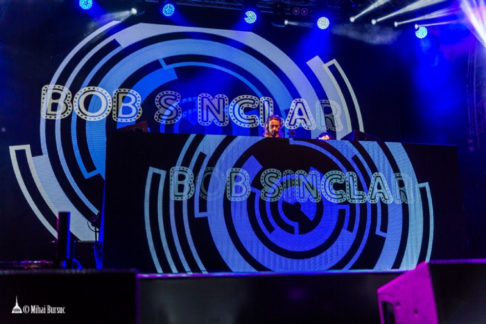 Bob Sinclar al Gru Village