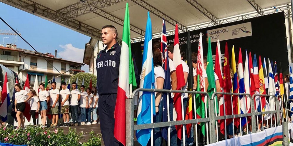 La cerimonia di apertura dei mondiali di paraciclismo in corso di svolgimento a Maniago