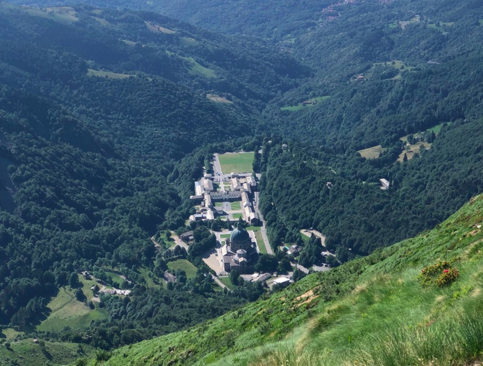 I sentieri del Biellese, una gita sul monte Tovo, anello per la Bocchetta di Finestra