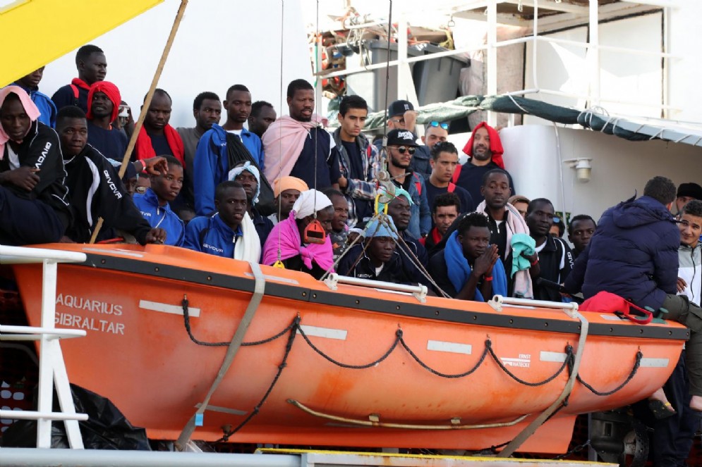 Migranti a bordo della Aquarius