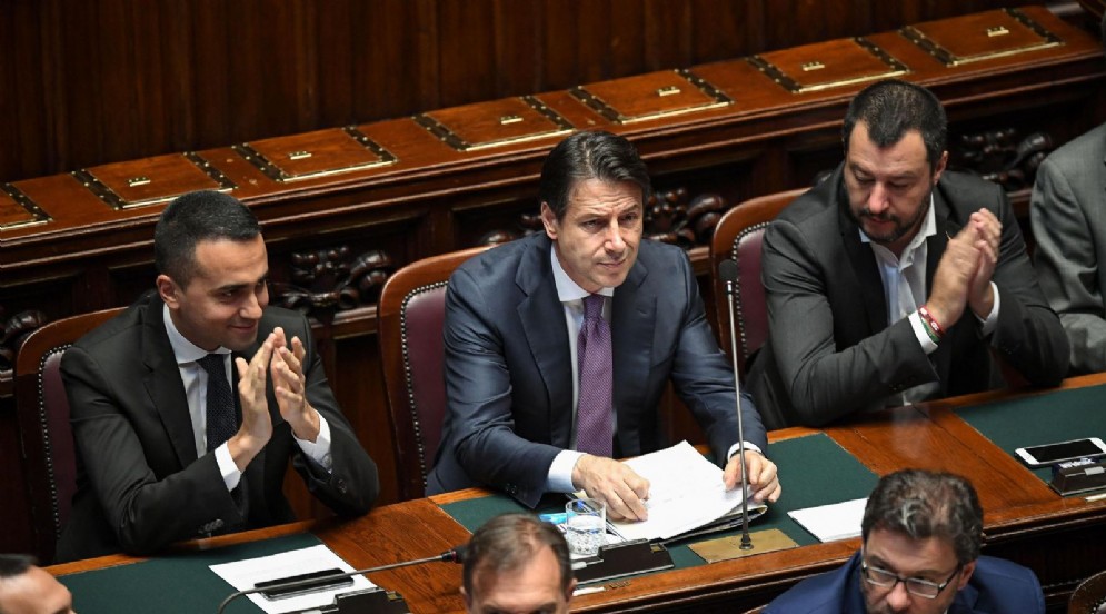 vicepremier Luigi Di Maio e Matteo Salvini con il presidente del Consiglio Giuseppe Conte
