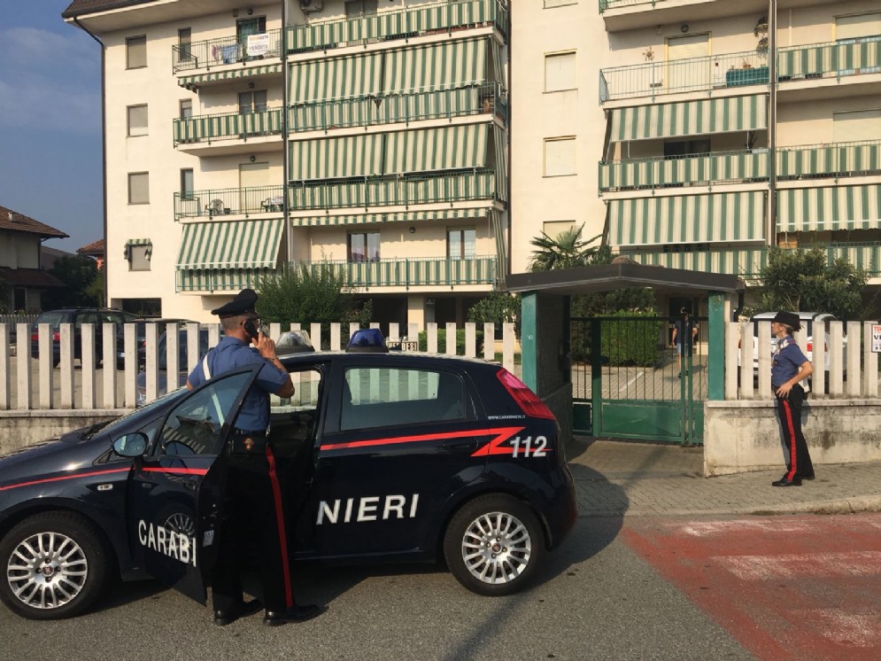 Tentano di entrare in sei case: presa la banda di «topi d’appartamento»
