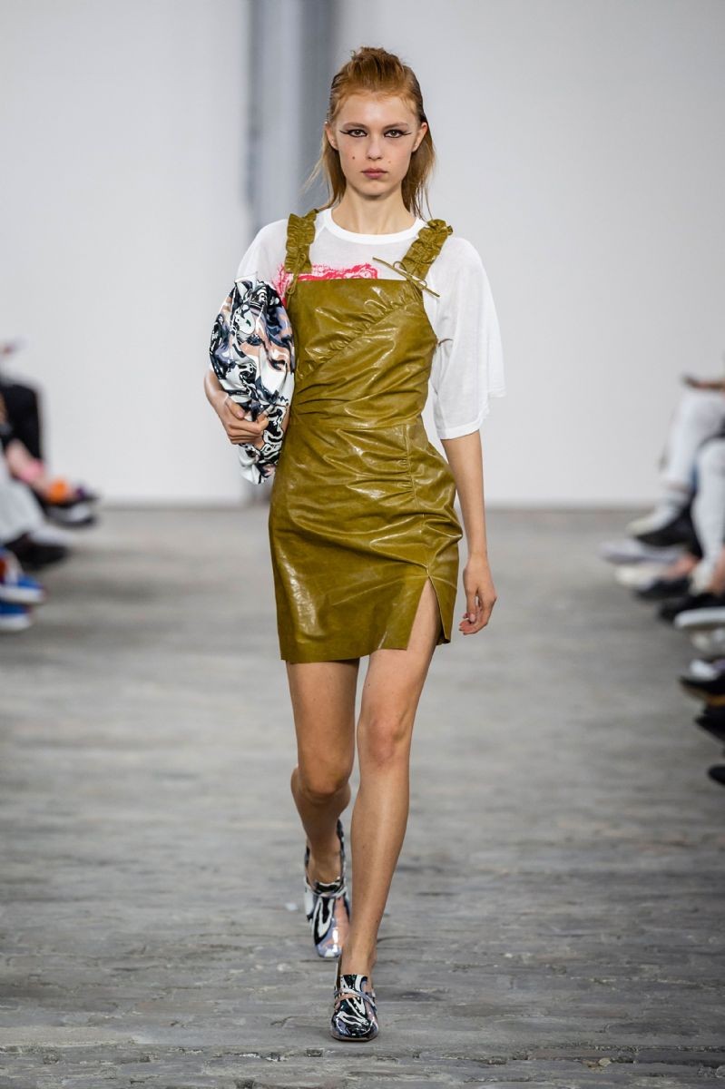 Sfilata DROMe a Parigi SS 2019