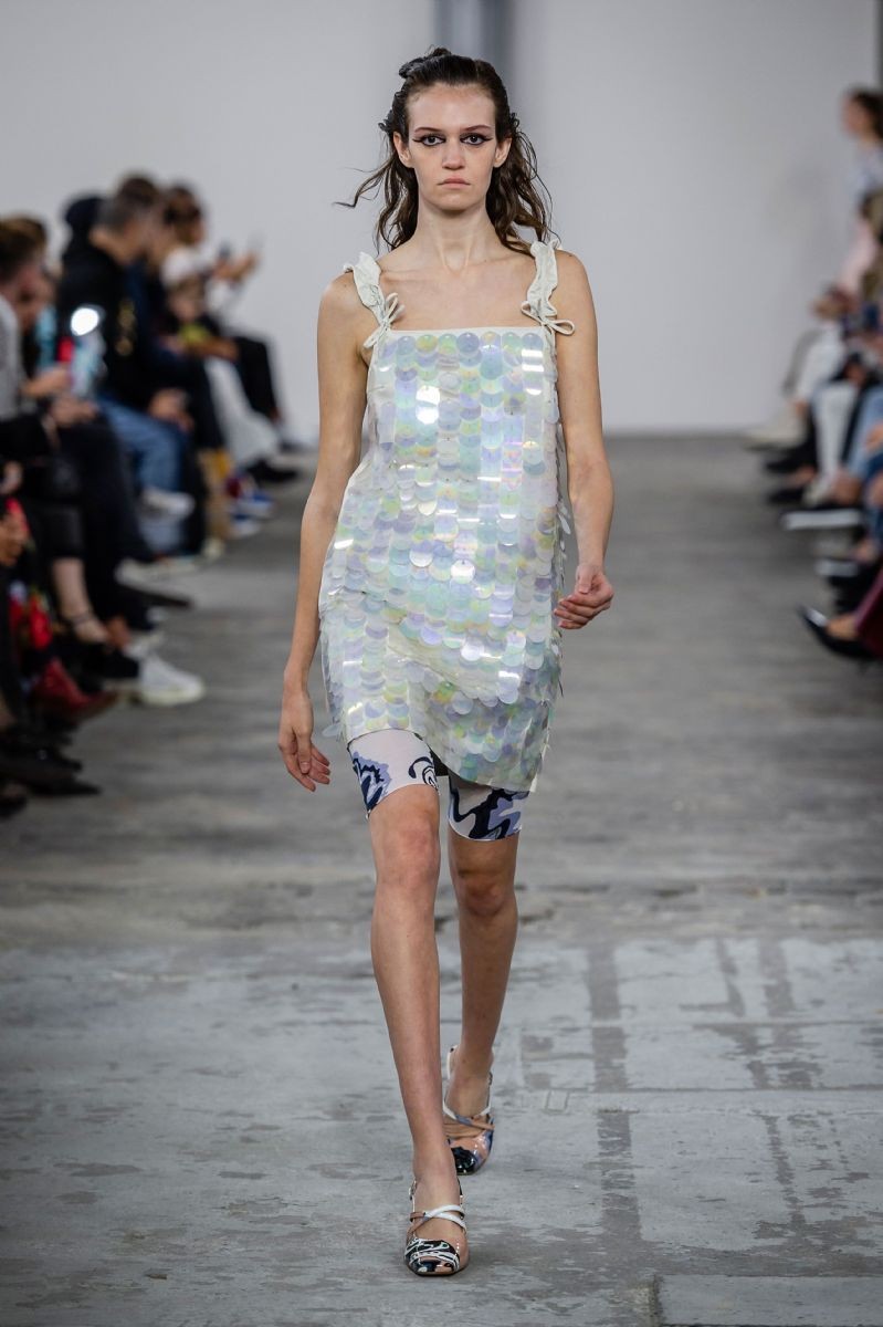 Sfilata DROMe a Parigi SS 2019