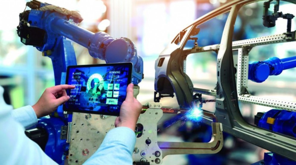 Il digitale ha trasformato in modo significativo oltre 6 aziende del manifatturiero su 10