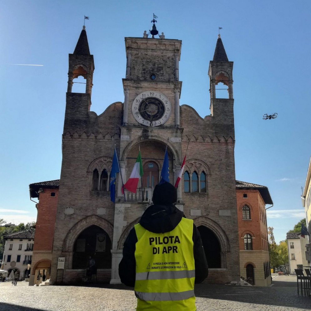 "Pordenone, mondo". Web e social media per una città competitiva