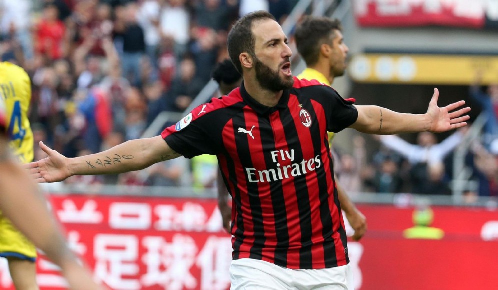 Gonzalo Higuain, centravanti del Milan