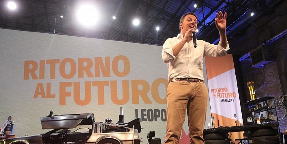 Matteo Renzi durante la manifestazione della Leopolda 9
