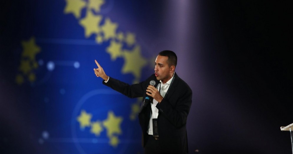 Il vice premier e leader del M5s Luigi Di Maio sul palco di Italia 5 Stelle al Circo Massimo