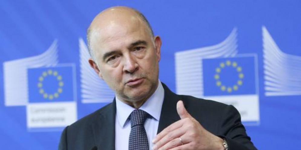 Il commissario Ue per gli affari economici e monetari Pierre Moscovici