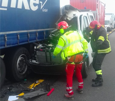 Nuovo incidente sull'A4: morto un uomo, gravemente ferita una seconda persona