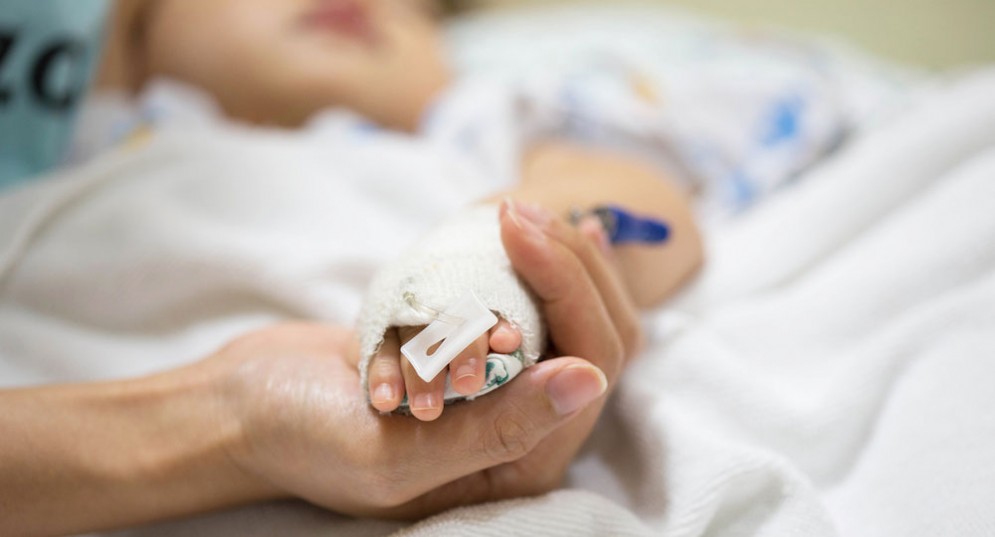 Bimbo di 4 anni muore dopo essere stato dimesso dall'ospedale