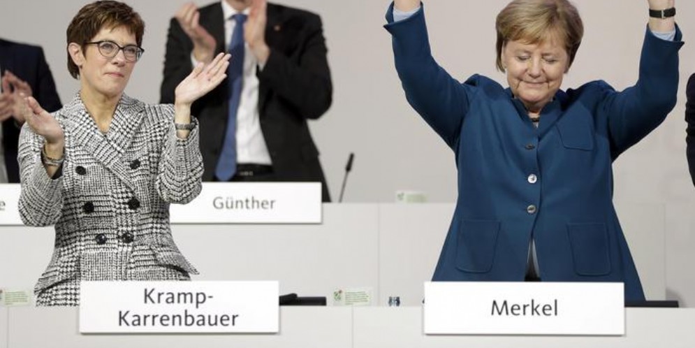 Annegret Kramp-Karrenbauer e Angela Merkel