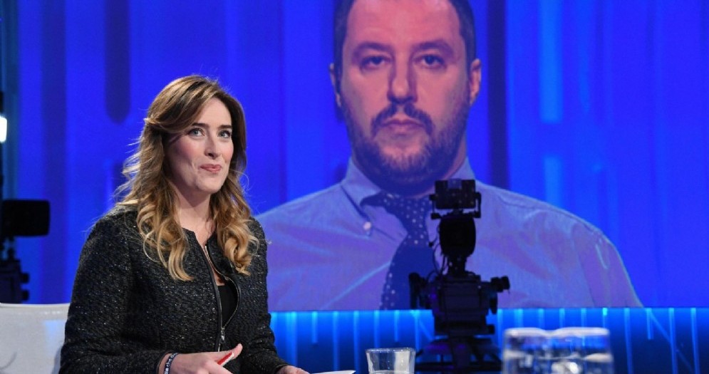 Il vicepremier e ministro dell'Interno Matteo Salvini e la deputata Pd Maria Elena Boschi