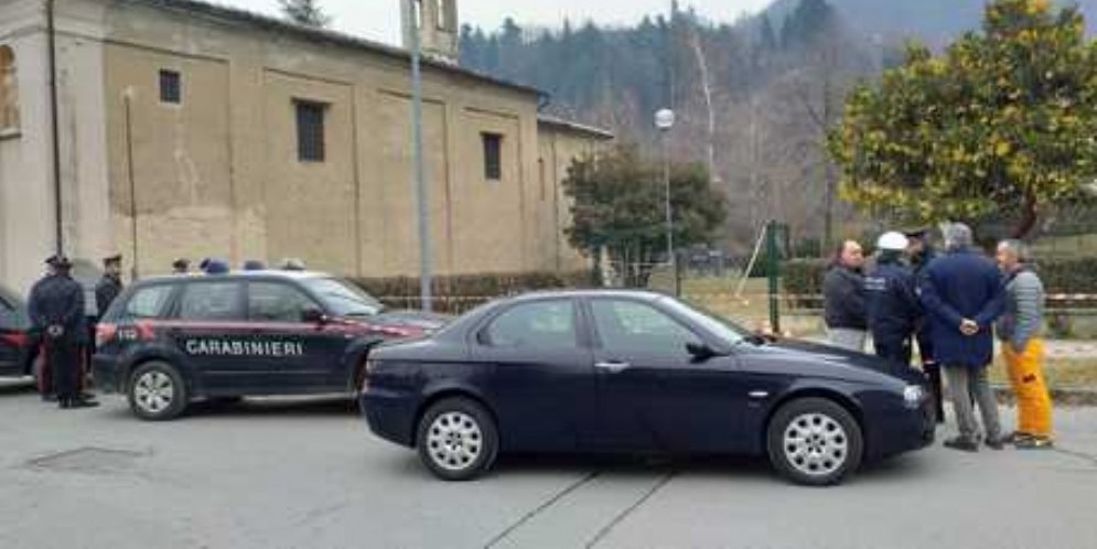 Orrore a Barge, donna esce di casa per fare la spesa e viene uccisa: ritrovato il cadavere