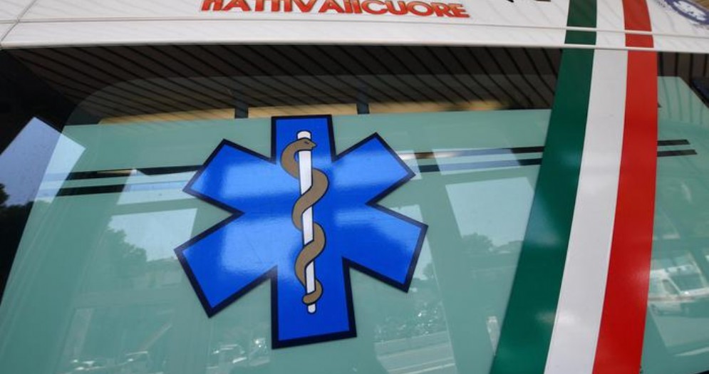 Ingrana la marcia per errore e ha travolto e ucciso la moglie
