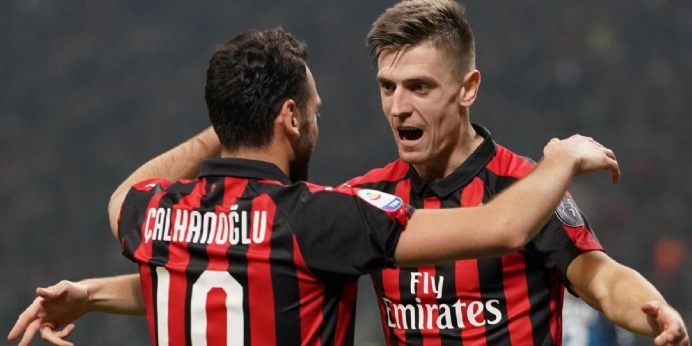 Calhanoglu e Piatek, due dei protagonisti della vittoria rossonera contro l'Empoli