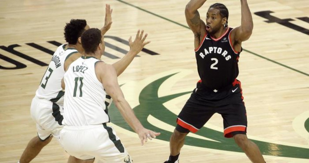 Antetokounmpo inarrestabile, Bucks 2-0 su Toronto