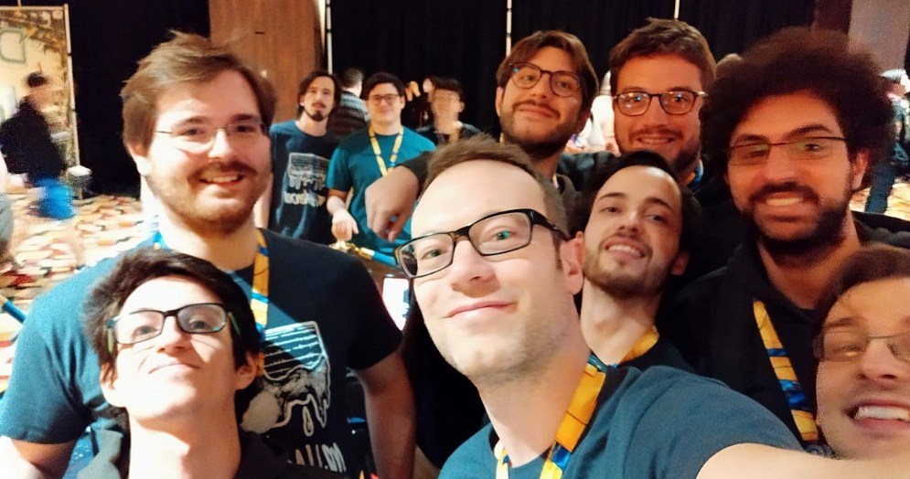 I «Mhackeroni» tengono alta la bandiera italiana al DEF CON