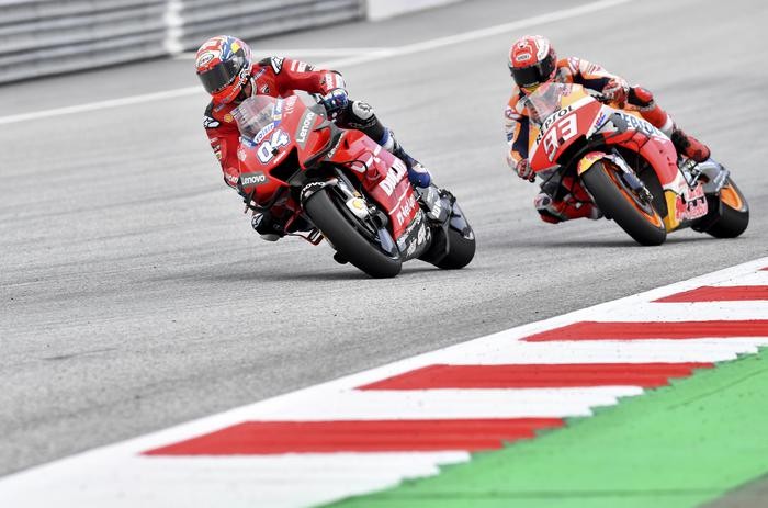 Il sorpasso di Dovizioso in Austria ai danni di Marquez