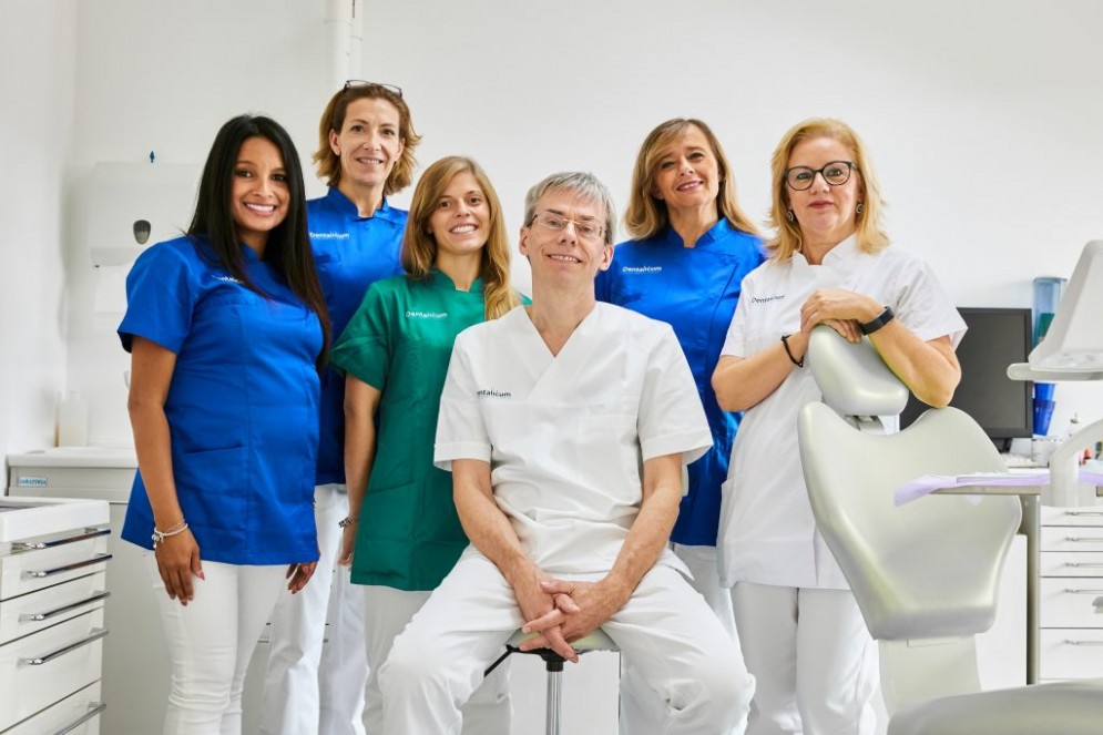 Dentalicum Staff