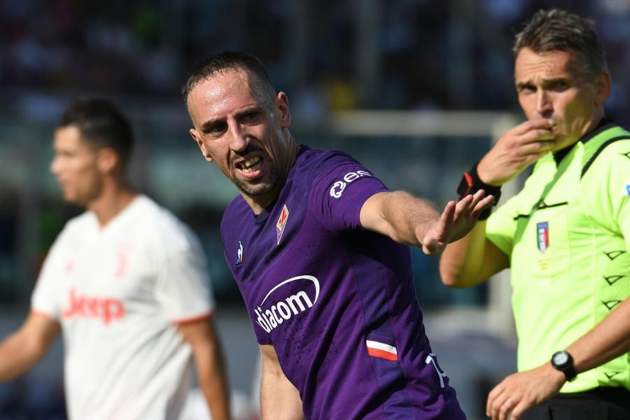 Franck Ribery con la maglia della Fiorentina
