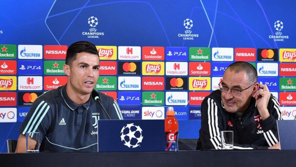 Cristiano Ronaldo e Maurizio Sarri in conferenza stampa