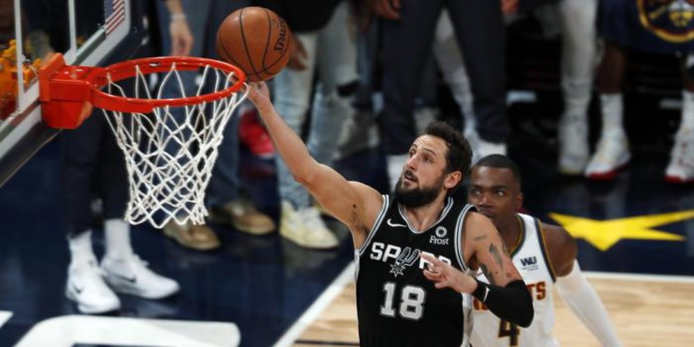 Marco Belinelli con la maglia dei San Antonio Spurs