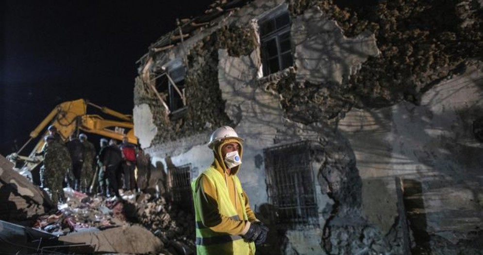 La ionosfera possibile «sentinella» dei terremoti