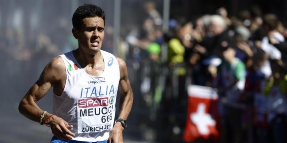 Daniele Meucci con la maglia della nazionale
