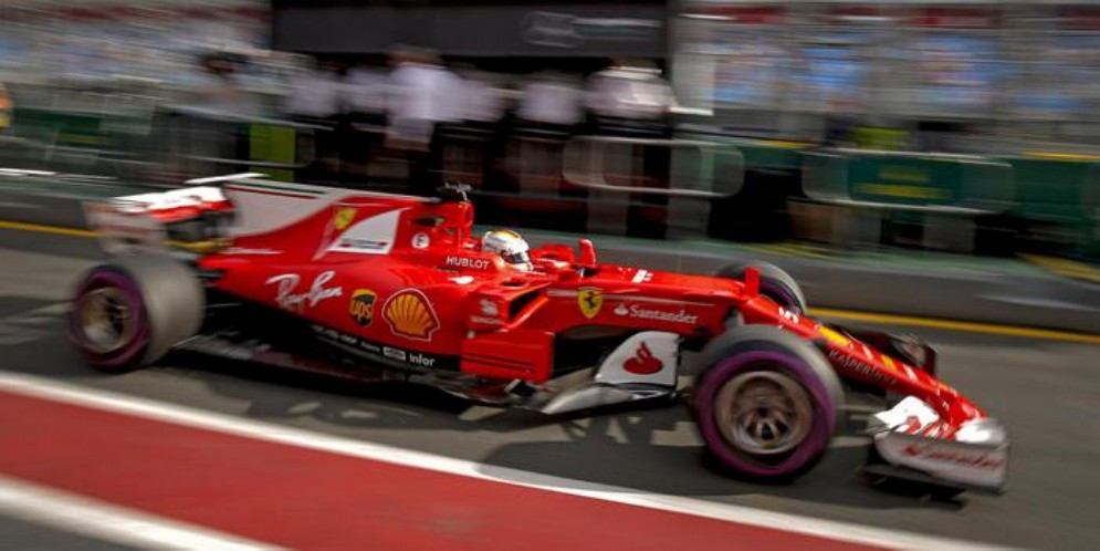 Una Ferrari durante un Gran Premio di Formula 1