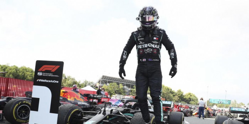 In Spagna quarta vittoria stagionale per Lewis Hamilton