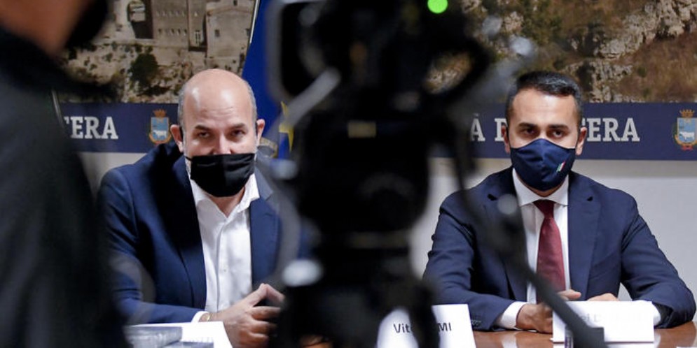 Vito Crimi e Luigi Di Maio