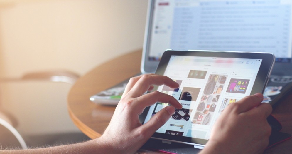 E-commerce
