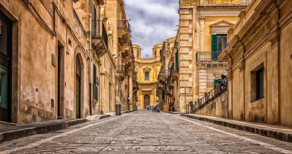 Sicilia, terra da sogno: ecco come raggiungerla