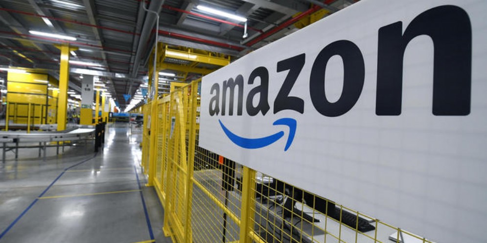 Amazon, maxi multa da un miliardo: abuso di posizione dominante