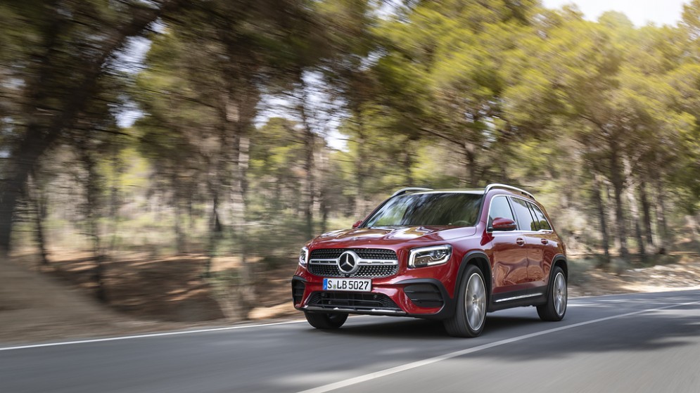 Mercedes GLB rossa